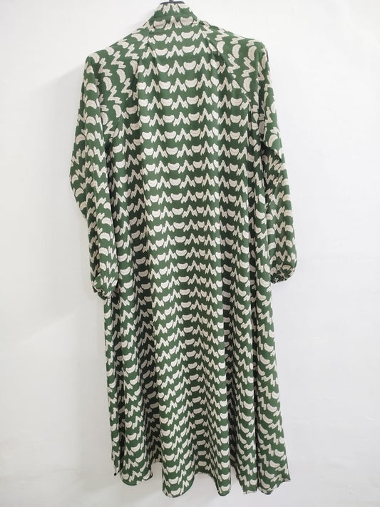 Wave Pattern Soft Chiffon Printed Abaya