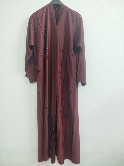 Noor Mehroon Four-Cut Button Abaya